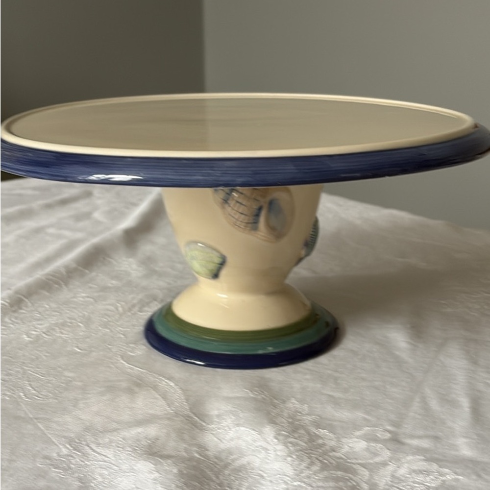 Pfaltzgraff Ceramic Stand with Blue Trim Cake Stand